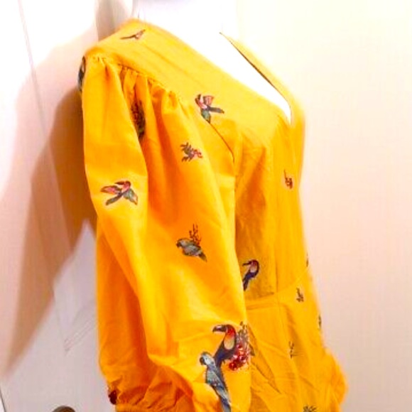 Farm Rio Jungle Tucanos wrap dress yellow puff NWT XS - Picture 6 of 13
